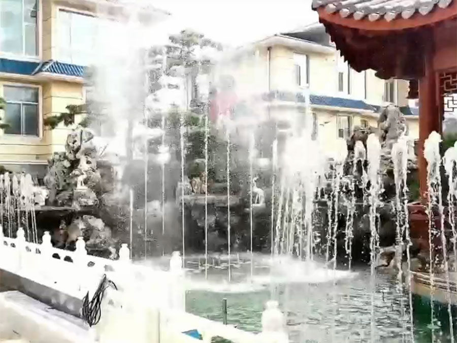 青州别墅区假山意昂4