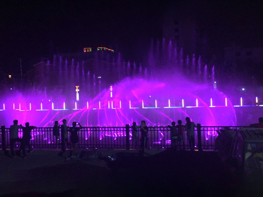 鹿邑阎沟河大型音乐意昂4